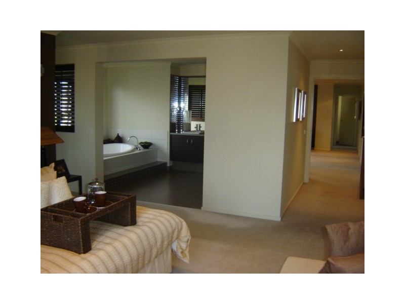 Lot 13, 26 Fallingwater Drive, Pakenham VIC 3810