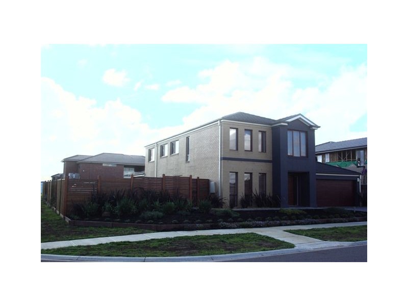 16 Saltbush Avenue, Lyndhurst VIC 3975