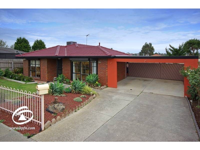 146 Warana Drive, Hampton Park VIC 3976