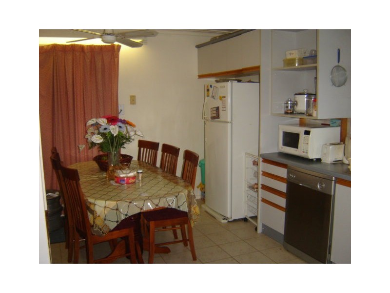 1/25 Bride Ave, Hampton Park VIC 3976