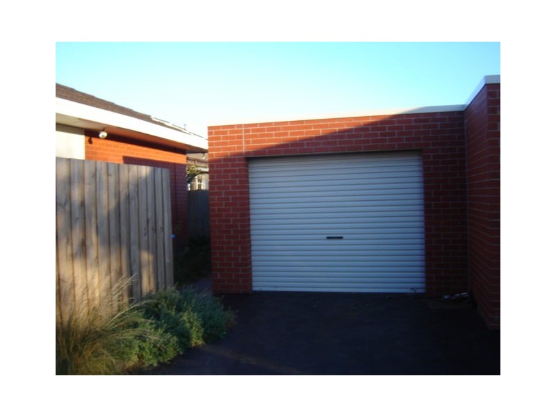 1/25 Bride Ave, Hampton Park VIC 3976