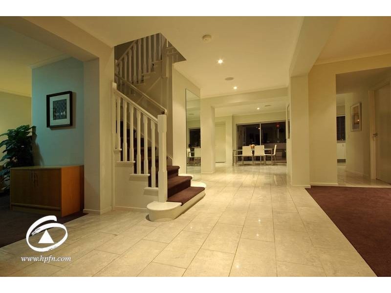 2 Waterbush Crescent, Lyndhurst VIC 3975