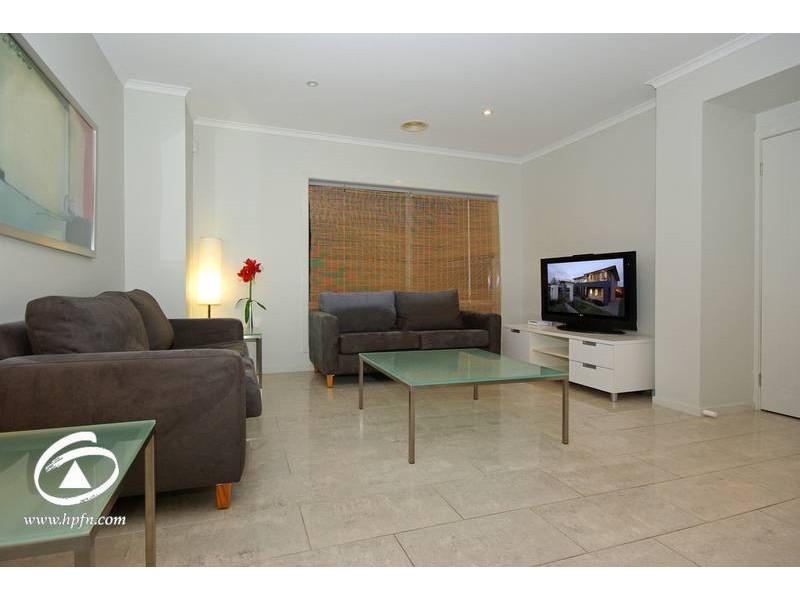 2 Waterbush Crescent, Lyndhurst VIC 3975