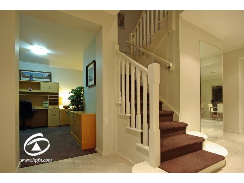 2 Waterbush Crescent, Lyndhurst VIC 3975