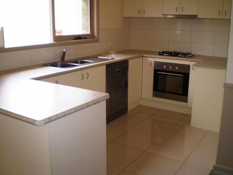 7 Mollis Close, Narre Warren VIC 3805