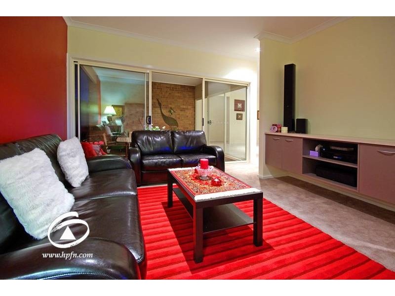 20 Canadian Maple Place, Lyndhurst VIC 3975