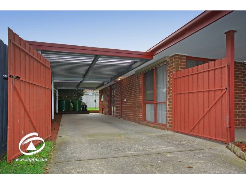 26 Plateau Crescent, Hampton Park VIC 3976