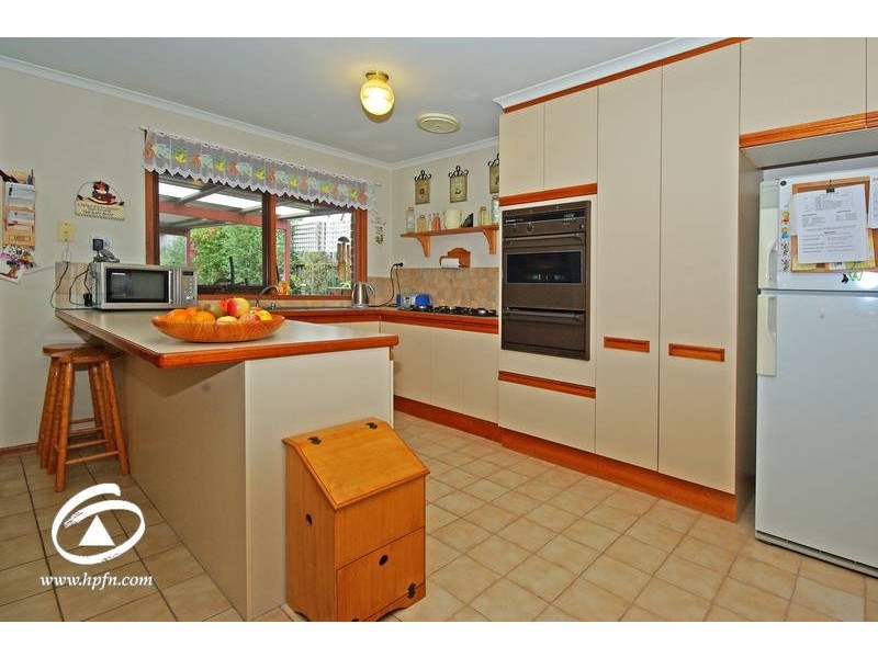26 Plateau Crescent, Hampton Park VIC 3976