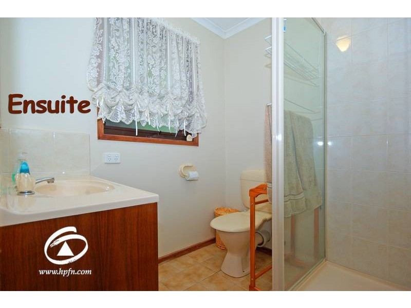 26 Plateau Crescent, Hampton Park VIC 3976