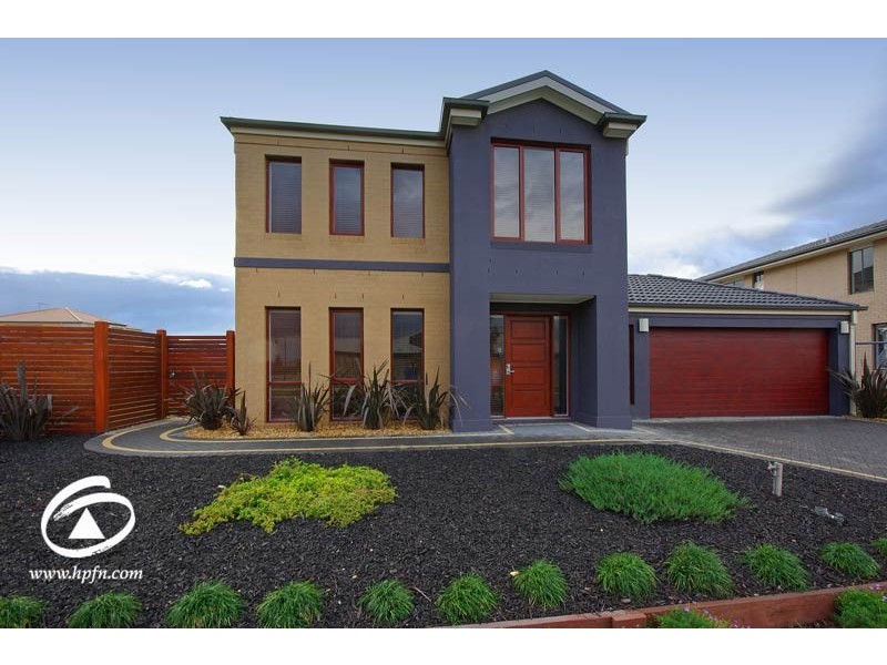 16 Saltbush Ave, Lyndhurst VIC 3975