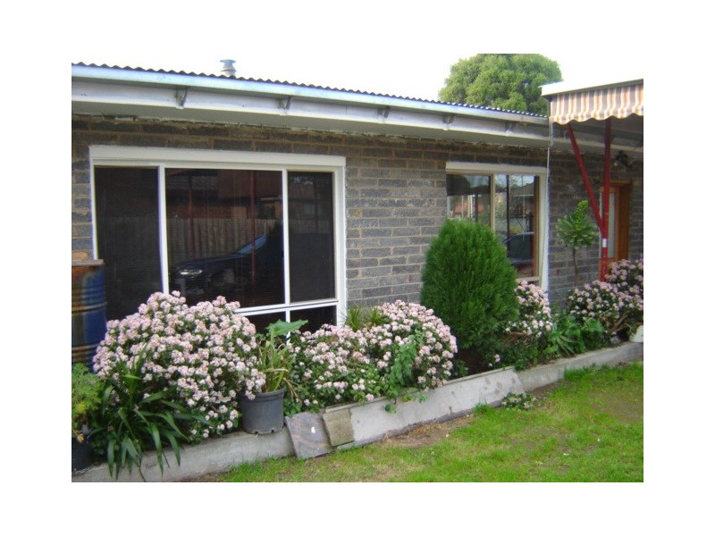 74 Pound Road, Hampton Park VIC 3976