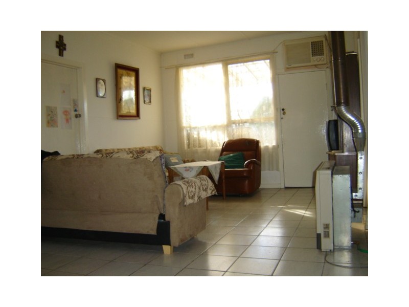 74 Pound Road, Hampton Park VIC 3976