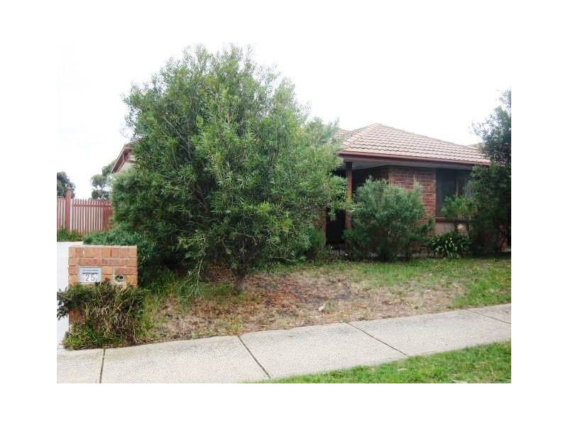 25 Paras Drive, Carrum Downs VIC 3201