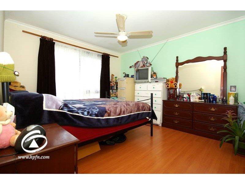 16 Hazeldean Court, Hampton Park VIC 3976