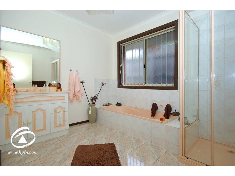 47 Justin Circuit, Hampton Park VIC 3976