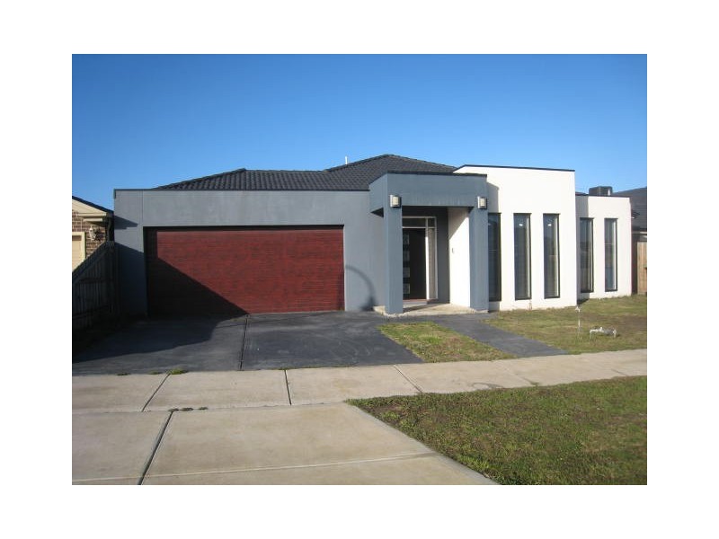 40 Glenbrook Crescent, Lynbrook VIC 3975