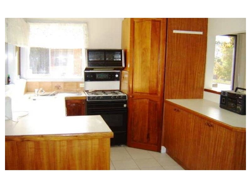 29 Winnima Avenue, Hampton Park VIC 3976