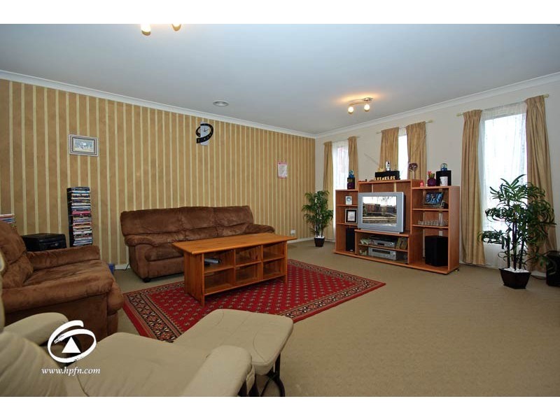 14 Hanrahan Wynd, Lynbrook VIC 3975