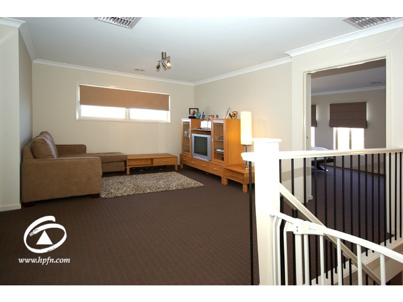 11 Carabeen Way, Lyndhurst VIC 3975