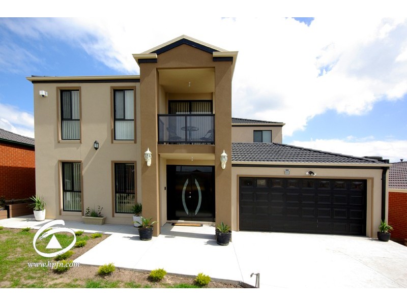 11 Executive Mews, Hampton Park VIC 3976