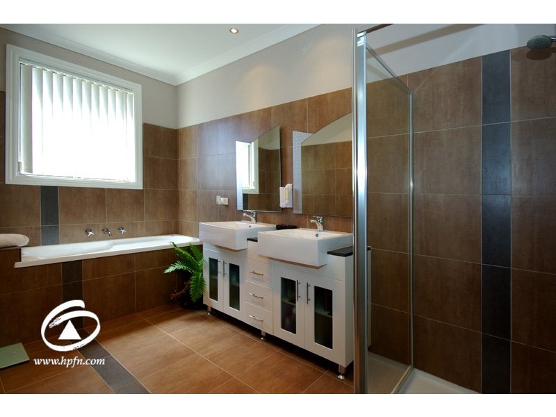 11 Executive Mews, Hampton Park VIC 3976