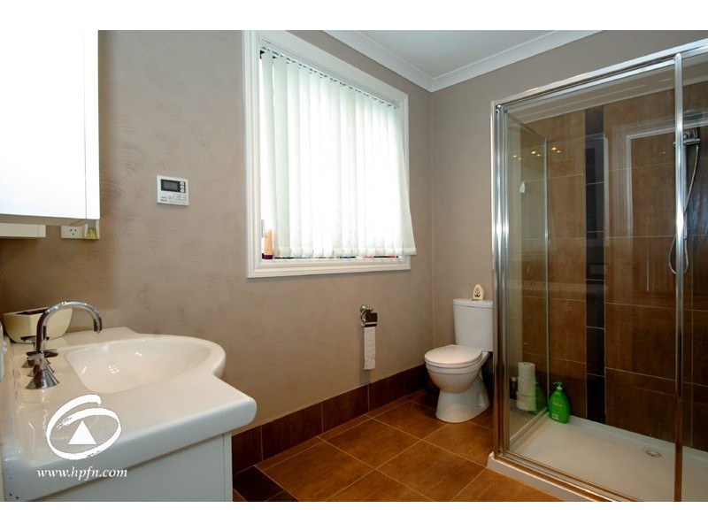 11 Executive Mews, Hampton Park VIC 3976
