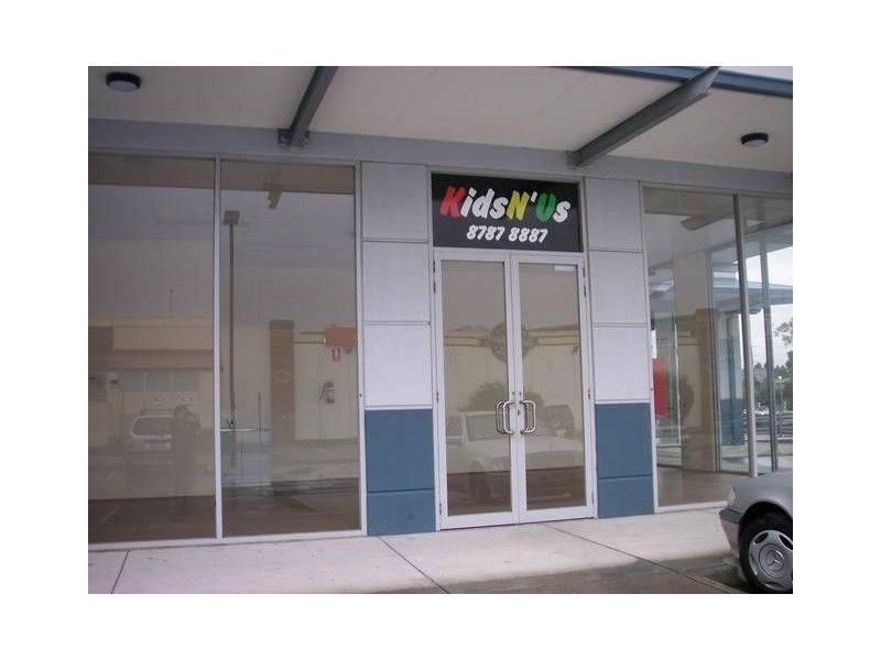 Shop 69 Hampton Park Shopping Square, Hampton Park VIC 3976