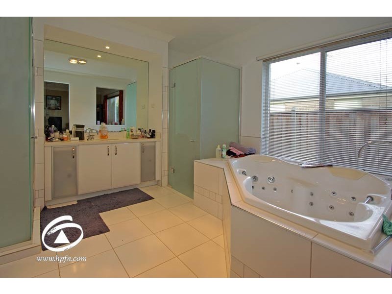 3 Watergum Avenue, Lyndhurst VIC 3975