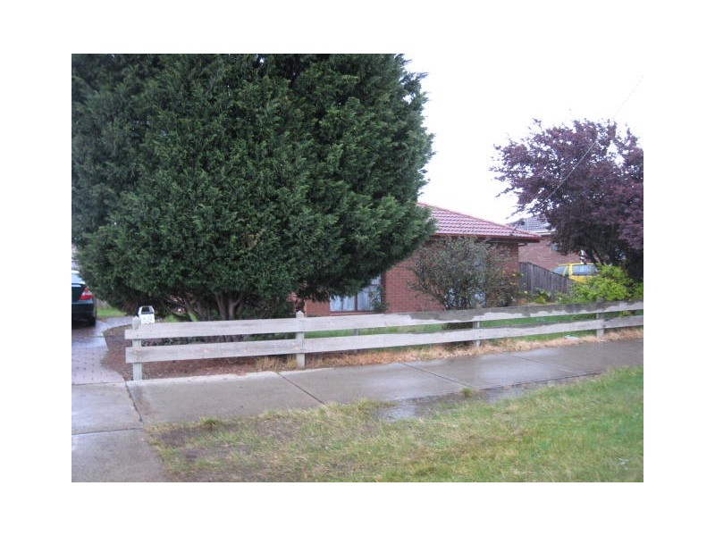 48 Fordholm Road, Hampton Park VIC 3976