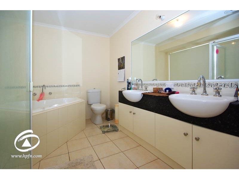 1 Stringy Bark Circuit, Pakenham VIC 3810