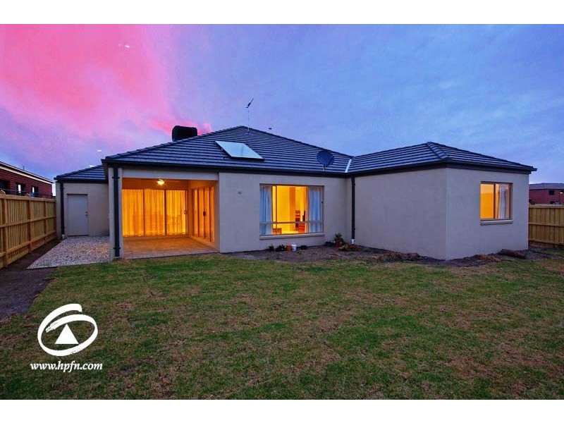 8 Balladonia Gum Circuit, Lyndhurst VIC 3975