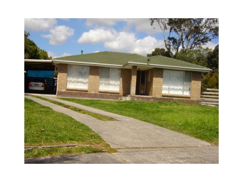 4 Glen Court, Hampton Park VIC 3976