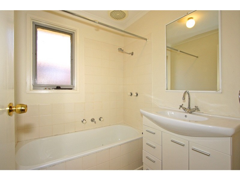 3 Seaton Rise, Hallam VIC 3803