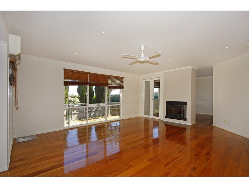 3 Seaton Rise, Hallam VIC 3803