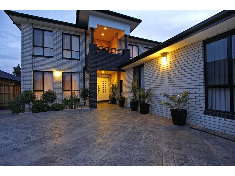 19 Sigvard Boulevard, Hallam VIC 3803
