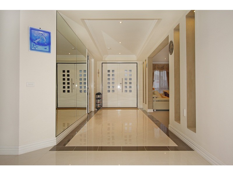19 Sigvard Boulevard, Hallam VIC 3803