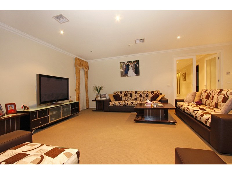 19 Sigvard Boulevard, Hallam VIC 3803