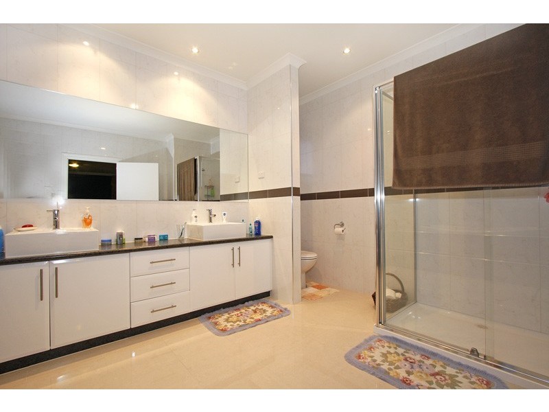 19 Sigvard Boulevard, Hallam VIC 3803