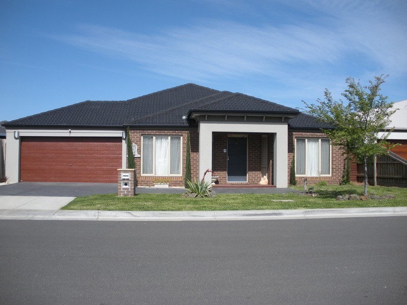 7 Devaney Avenue, Lynbrook VIC 3975