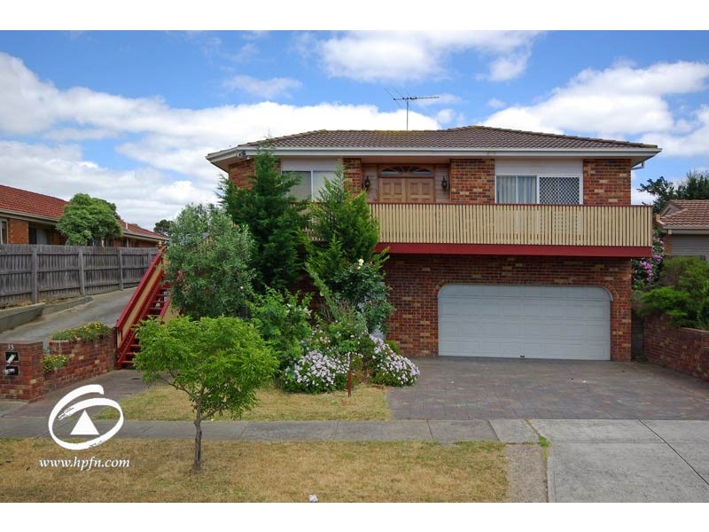 33 Marson Crescent, Hallam VIC 3803