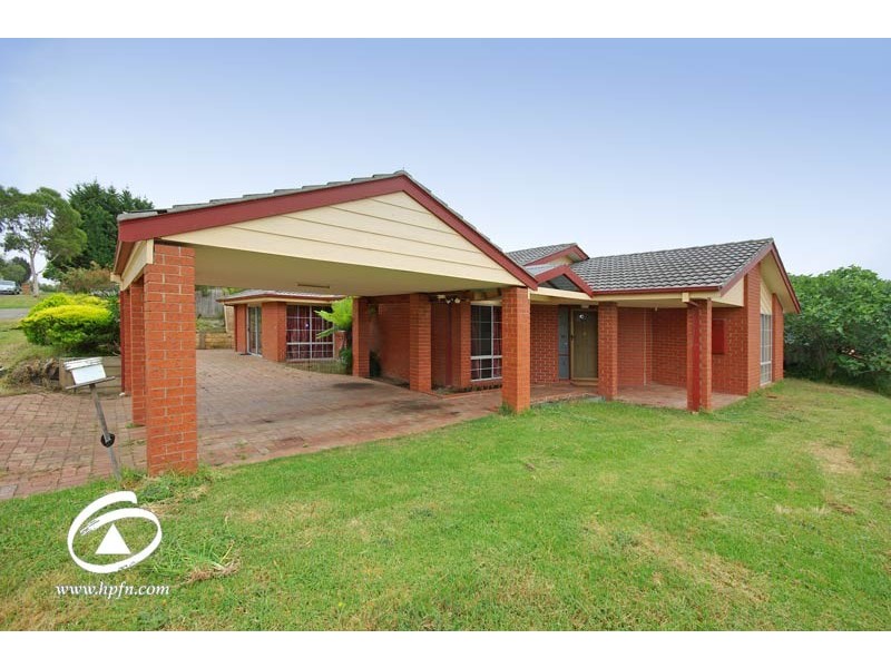 1 Candlebark Close, Hampton Park VIC 3976
