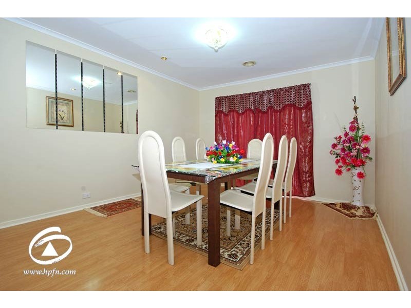 1 Candlebark Close, Hampton Park VIC 3976