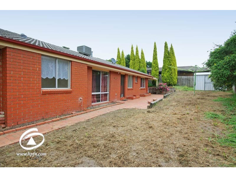 1 Candlebark Close, Hampton Park VIC 3976