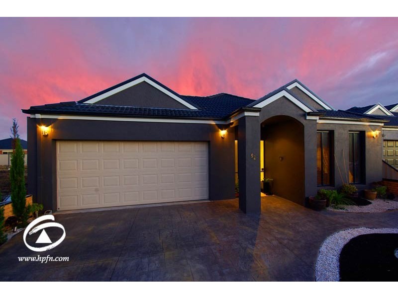 52 Penton Way, Lynbrook VIC 3975
