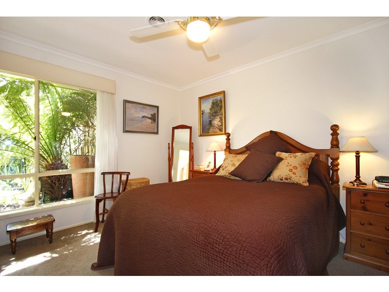 15 Tranter Square, Lynbrook VIC 3975