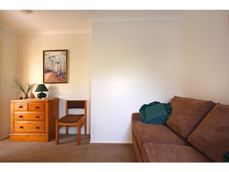 15 Tranter Square, Lynbrook VIC 3975