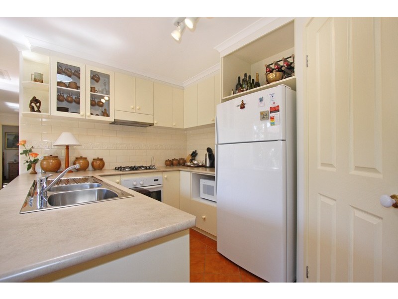 15 Tranter Square, Lynbrook VIC 3975