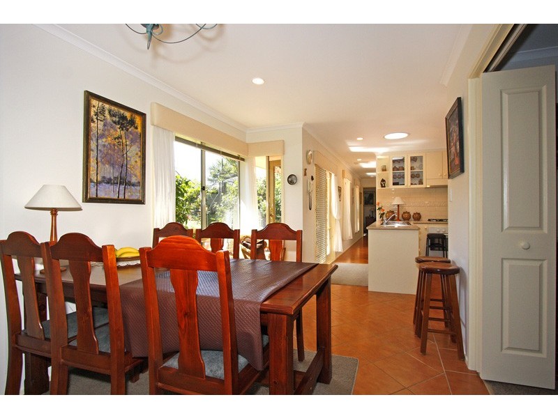 15 Tranter Square, Lynbrook VIC 3975