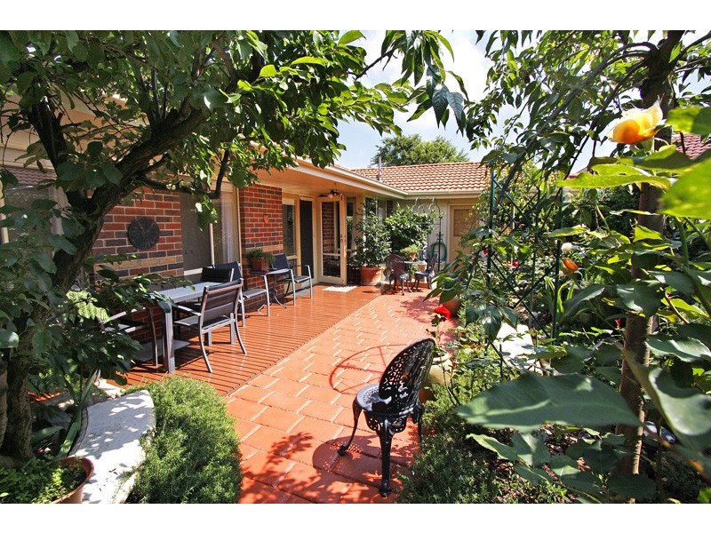 15 Tranter Square, Lynbrook VIC 3975