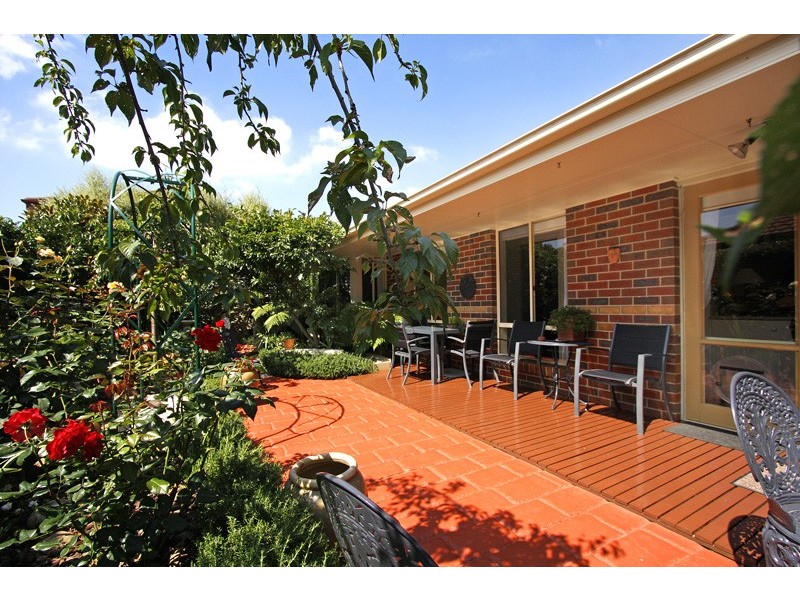 15 Tranter Square, Lynbrook VIC 3975